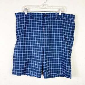 Greg Norman Golf Men’s Blue Plaid Shorts Size 38